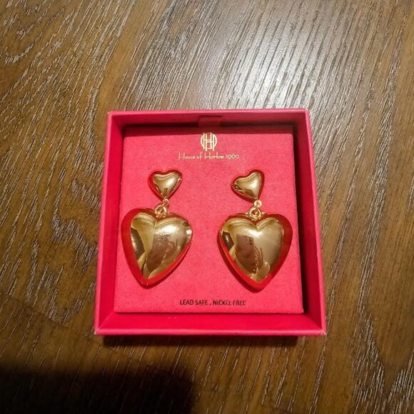 House Of Harlow Heart Earrings NWOT!!!!! - Picture 1 of 4